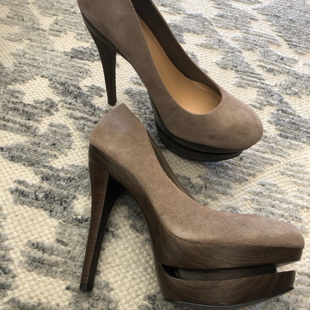 Suede Marco Santi heels